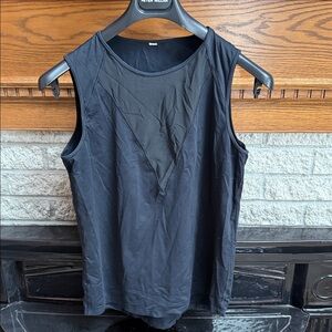 Lululemon Athletica- Black Mesh V-neck - Sleeveless Top - size 6